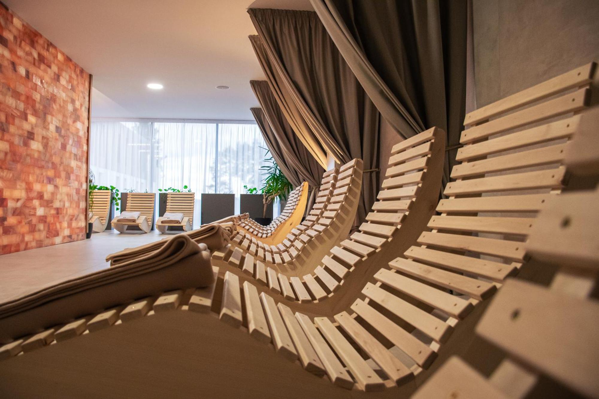 Rm Hotel Wellness & Congress Prievidza Buitenkant foto